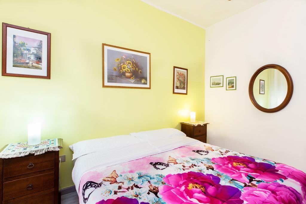 Moon House B&B กาญารี ภายนอก รูปภาพ